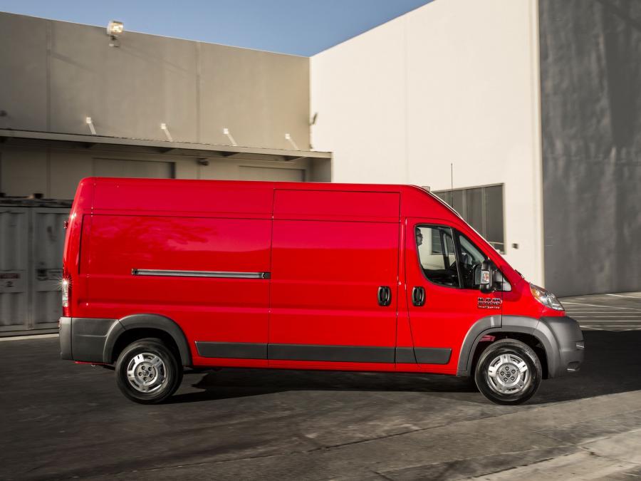  Dodge Ram ProMaster 2500 Cargo Van 2013 года  (фото 2 из 9)